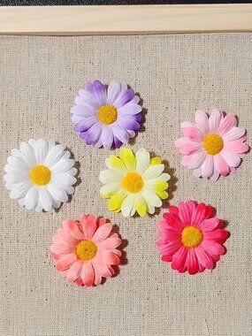 6 Pc Set Pretty Large 2 Inch Daisies Decorative Memo Bulletin Board Push Pins